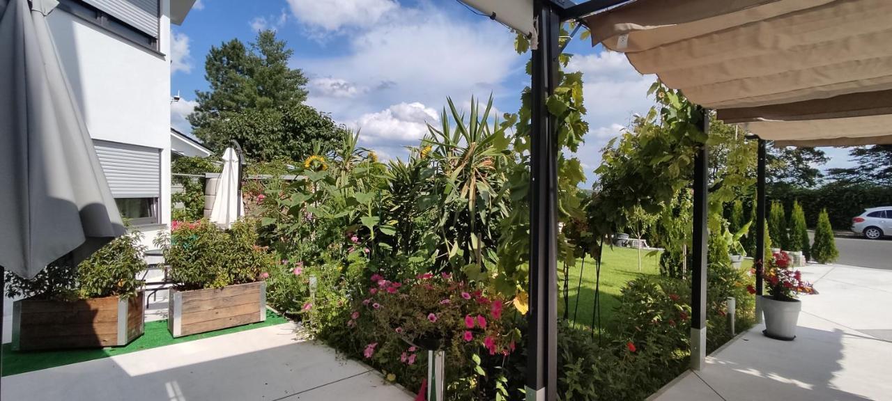 Casa Blanca Aparthotel Wirges Bagian luar foto