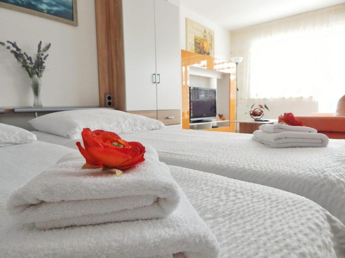 Casa Blanca Aparthotel Wirges Bagian luar foto